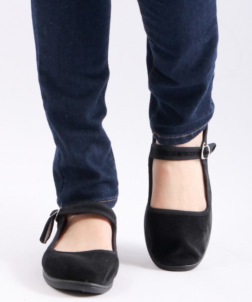 FUNALIVE(ファンアライブ)の「jou jou lier ストラップカンフーシューズ(バレエシューズ・レディース・ブラック/ボルドー/グレイッシュベージュ・M/L)」の7枚目の写真