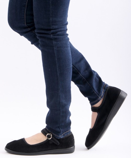 FUNALIVE(ファンアライブ)の「jou jou lier ストラップカンフーシューズ(バレエシューズ・レディース・ブラック/ボルドー/グレイッシュベージュ・M/L)」の9枚目の写真