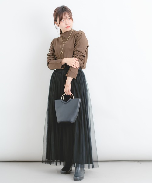 Wordtrobe(ワードトローブ)の「【wordtrobe】テレコリブ バックスリット 配色 メローインナー(Tシャツ/カットソー・レディース・チャコールグレー/ベージュ/ブラウン・FREE)」の18枚目の写真