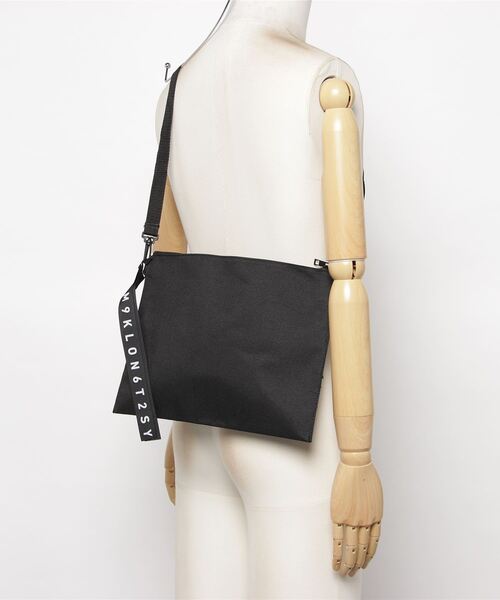 KLON(クローン)の「KLON ACTIVE HANG LINE SACOCHE(エコバッグ/サブバッグ・レディース・ブラック・ONE SIZE)」の7枚目の写真