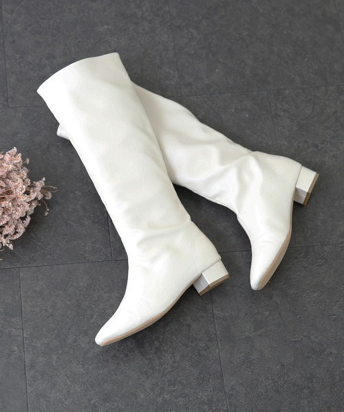 menue(メヌエ)の「スクエアトゥソフトロングブーツ(ブーツ・レディース・ブラック/アイボリー・LL/3L/S/M/L/XS)」の9枚目の写真