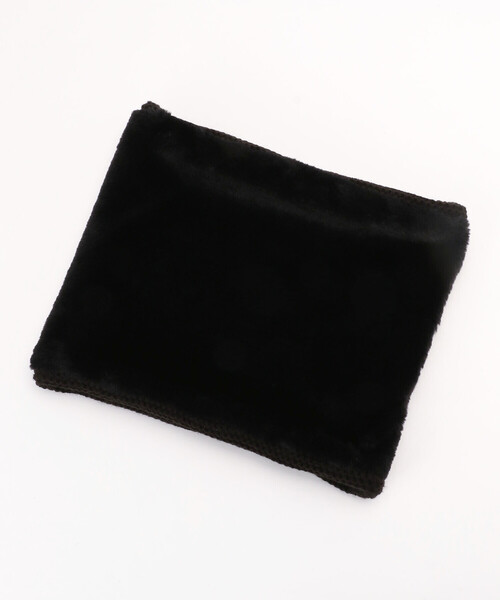 COMME　CA COMMUNE（コムサコミューン）の「畦編みニット＆フェイクファー リバーシブル スヌード（ストール/ショール・メンズ・ブラック/ベージュ・FREE）」の7枚目の写真