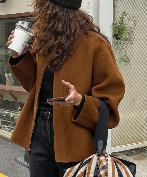 MANGROVE（マングローブ）の「ジップアップショートコート（その他アウター・レディース・ブラック/グレー/ブラウン・FREE）」の3枚目の写真