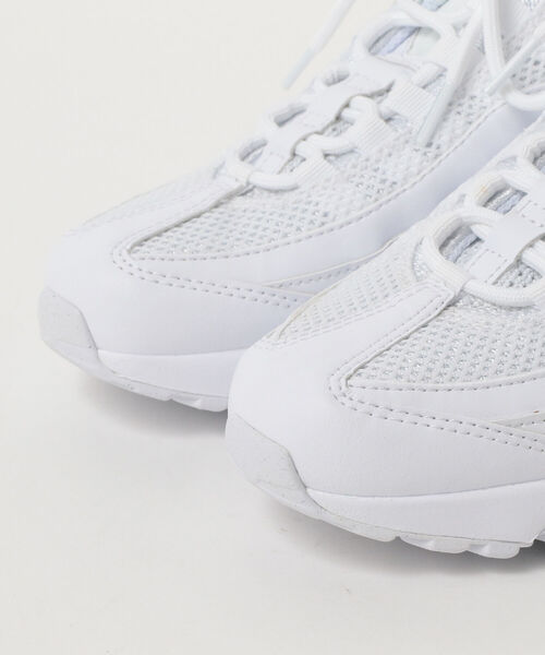 NIKE（ナイキ）の「NIKE / ウィメンズ エア マックス 95（スニーカー・レディース・ホワイト・23.5cm/24.5cm/24.0cm/23.0cm）」の3枚目の写真