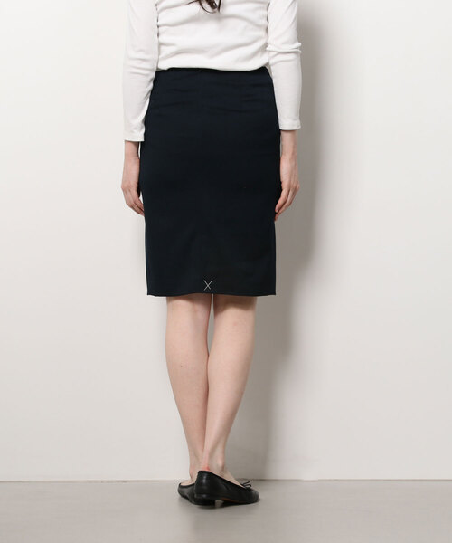 TRUDEA（トルディア）の「（シーズンレス）2レングスタイトスカート（57㎝丈）（スカート・レディース・ピンク/ブラック/ブラック×ホワイト/ネイビー/ホワイト/ベージュ/ライトグレー/ブラウン/ホワイト×ネイビー・MEDIUM/LARGE/SMALL/X-SMALL）」の10枚目の写真
