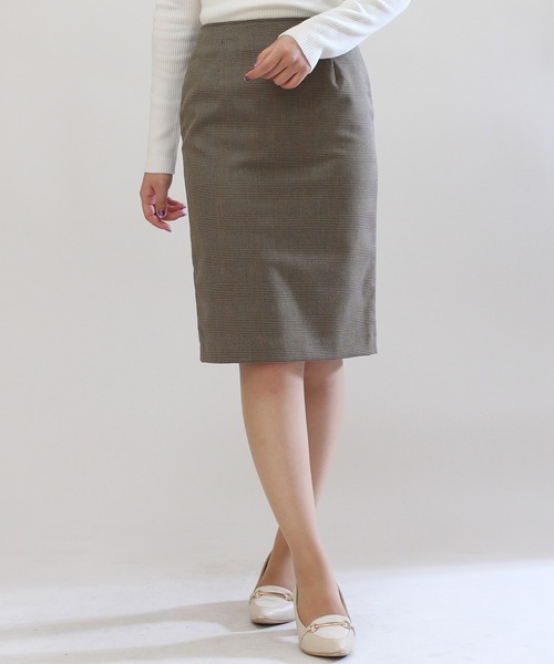 TRUDEA（トルディア）の「（シーズンレス）2レングスタイトスカート（57㎝丈）（スカート・レディース・ピンク/ブラック/ブラック×ホワイト/ネイビー/ホワイト/ベージュ/ライトグレー/ブラウン/ホワイト×ネイビー・MEDIUM/LARGE/SMALL/X-SMALL）」の7枚目の写真