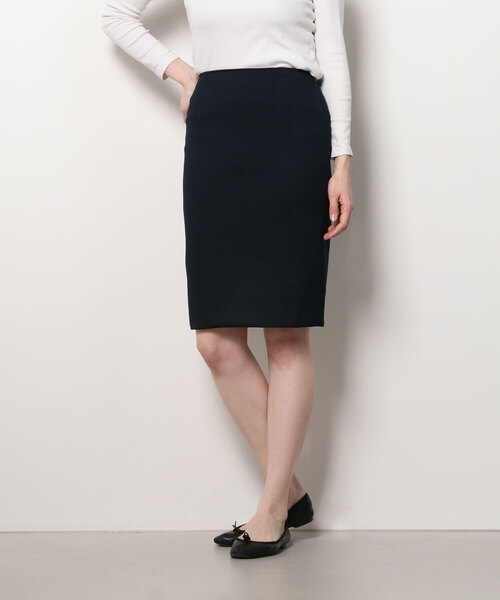 TRUDEA（トルディア）の「（シーズンレス）2レングスタイトスカート（57㎝丈）（スカート・レディース・ピンク/ブラック/ブラック×ホワイト/ネイビー/ホワイト/ベージュ/ライトグレー/ブラウン/ホワイト×ネイビー・MEDIUM/LARGE/SMALL/X-SMALL）」の17枚目の写真