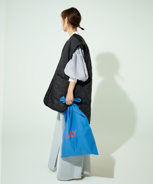 CORNERS(コーナーズ)の「CORNERS by KR ボリュームスリーブストライプシャツワンピース(ワンピース・レディース・ネイビー/グリーン/サックスブルー/ベージュ/ブラック/ホワイト/ダークブラック/ダークネイビー・M/L)」の17枚目の写真