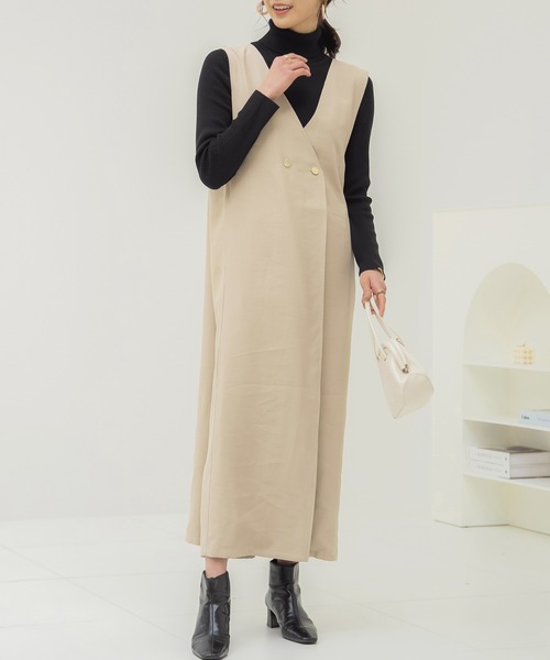 GeeRA(ジーラ)の「金ボタンジャンパースカート(ジャンパースカート・レディース・ベージュ/ブラック・MEDIUM/LARGE/X-LARGE/XX-LARGE)」の2枚目の写真