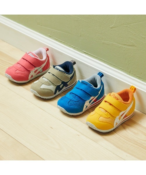 SUKUSUKU（スクスク）の「ASICS KIDS（アシックスキッズ）SUKU2（スクスク）　アイダホ BABY 4（スニーカー・キッズ・ベージュ・14.5cm/15.0cm/13.5cm/15.5cm/13.0cm/14.0cm）」の7枚目の写真