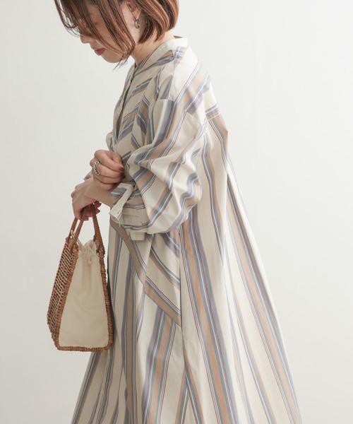 URBAN RESEARCH DOORS（アーバンリサーチドアーズ）の「ストライプAラインシャツワンピース（ワンピース・レディース・ベージュ系その他/パープル系その他/イエロー系その他・1）」の13枚目の写真
