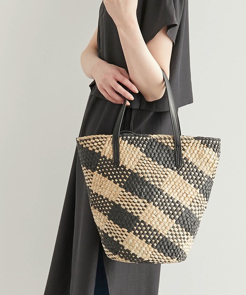 ROPE' PICNIC（ロペピクニック）の「バイヤスチェック巾着付きバスケットバッグ（かごバッグ・レディース・ブラック系その他・FREE）」の11枚目の写真