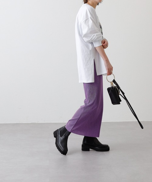 COLONY 2139（コロニートゥーワンスリーナイン）の「サテンミニプリーツスカート（スカート・レディース・グレイッシュベージュ/モカ/ブラック/パープル・FREE）」の8枚目の写真