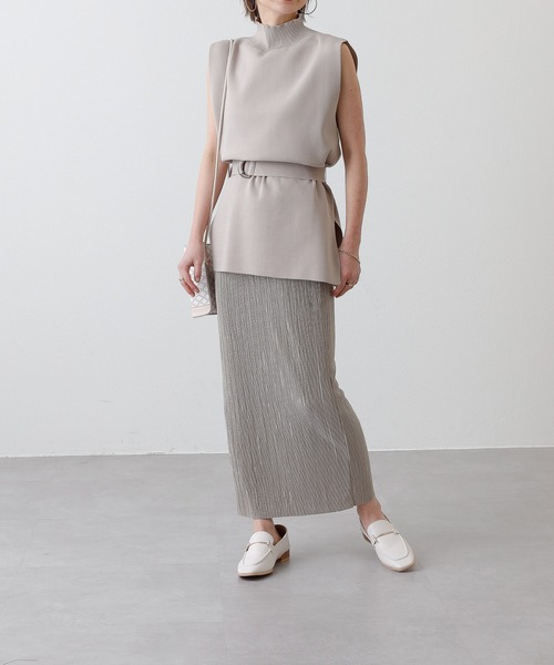 COLONY 2139（コロニートゥーワンスリーナイン）の「サテンミニプリーツスカート（スカート・レディース・グレイッシュベージュ/モカ/ブラック/パープル・FREE）」の20枚目の写真