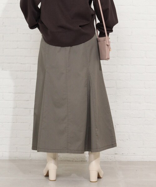 SHOO・LA・RUE（シューラルー）の「◆ツイルマーメイドスカート（スカート・レディース・ライトブルー/カーキ/グレー系その他/ライトベージュ/ネイビー・02/04/03）」の17枚目の写真