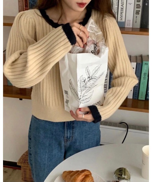 DAIS-Y（デイジー）の「バイカラーパフスリーブニット（ニット/セーター・レディース・ホワイト/ベージュ/ブラック・FREE）」の9枚目の写真