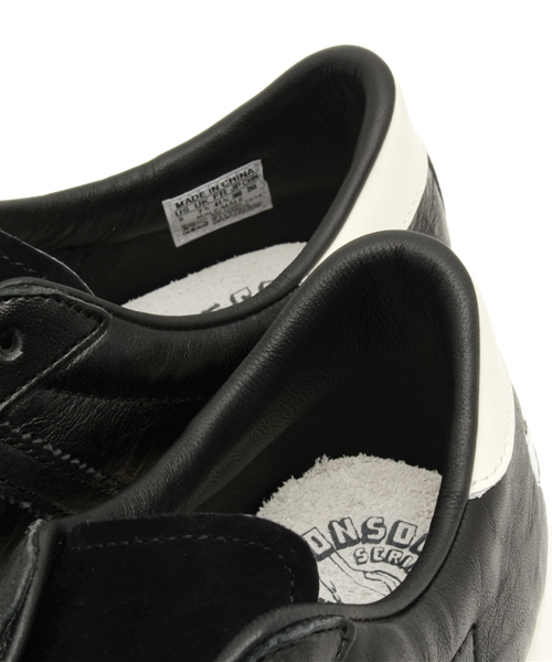 adidas Originals（アディダスオリジナルス）の「ユニセックス アディダス コンソーシアム スーパースター×アディ ダスラー adidas CONSORTIUM SUPERSTAR 80V A.D（スニーカー・レディース・ブラック・27cm/23cm/26cm/24.5cm/24cm/28cm/29cm/28.5cm/27.5cm/23.5cm/26.5cm）」の9枚目の写真