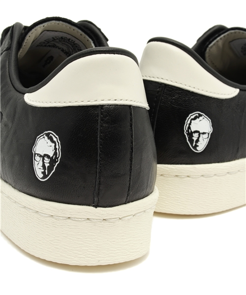 adidas Originals（アディダスオリジナルス）の「ユニセックス アディダス コンソーシアム スーパースター×アディ ダスラー adidas CONSORTIUM SUPERSTAR 80V A.D（スニーカー・レディース・ブラック・27cm/23cm/26cm/24.5cm/24cm/28cm/29cm/28.5cm/27.5cm/23.5cm/26.5cm）」の10枚目の写真