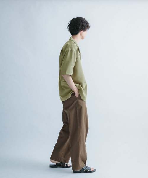 FORK&SPOON（フォークアンドスプーン）の「FORK&SPOON　オープンカラー5分袖シャツ（シャツ/ブラウス・メンズ・カーキ/イエロー/オフホワイト/ネイビー・4/5）」の11枚目の写真