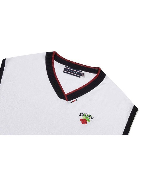 ROMANTIC CROWN（ロマンティッククラウン）の「A'GEM/9 × .kom『ROMANTIC CROWN/ロマンティッククラウン』FRUIT KNIT VEST/フルーツ Vネックニット ベスト（ベスト・レディース・ホワイト/ネイビー・L）」の3枚目の写真