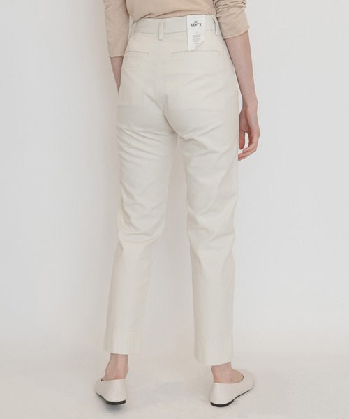 Levi's（リーバイス）の「LEVI'S(R) MADE&CRAFTED(R) ストレート トラウザー OATMEAL（その他パンツ・レディース・マルチ・26inch/24inch/27inch/25inch/23inch/28inch）」の5枚目の写真