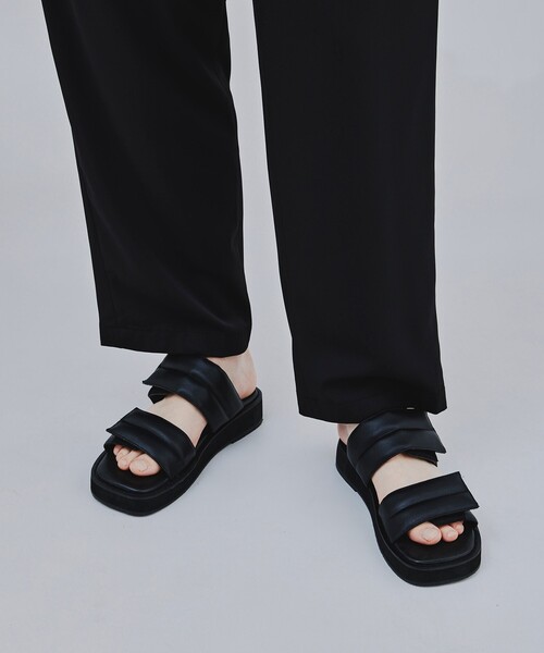 tk.TAKEO KIKUCHI(ティーケータケオキクチ)の「◆パディングダブルベルトサンダル(サンダル・メンズ・ブラック・65/75)」の9枚目の写真