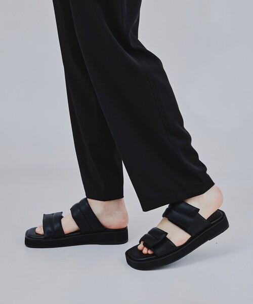 tk.TAKEO KIKUCHI(ティーケータケオキクチ)の「◆パディングダブルベルトサンダル(サンダル・メンズ・ブラック・65/75)」の10枚目の写真