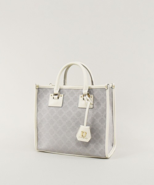 U（ユー）の「ジャガードアングル トートバッグ M/ショルダー付（トートバッグ・レディース・アイボリー/グリーン/ネイビー/イエロー/ピンク/グレー系その他/グレー系その他2/ブルー系その他/ブラック/キャメル/ブルー系その他2/マスタード/オリーブ/ボルドー/ゴールド/シルバー/ブラウン系/ネイビー系・FREE）」の4枚目の写真