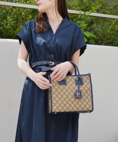 U（ユー）の「ジャガードアングル トートバッグ M/ショルダー付（トートバッグ・レディース・アイボリー/グリーン/ネイビー/イエロー/ピンク/グレー系その他/グレー系その他2/ブルー系その他/ブラック/キャメル/ブルー系その他2/マスタード/オリーブ/ボルドー/ゴールド/シルバー/ブラウン系/ネイビー系・FREE）」の20枚目の写真