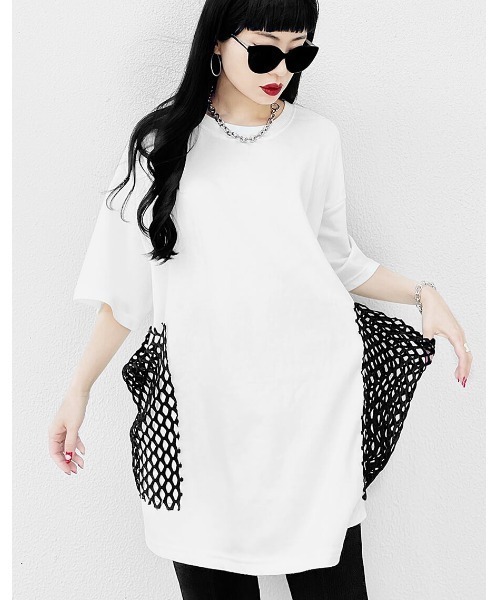 LVEU.(ラブユ.)の「Point mesh over T-shirt / ポイントメッシュオーバーTシャツ(Ai select)(Tシャツ/カットソー・レディース・ホワイト/ブラック・FREE)」の3枚目の写真