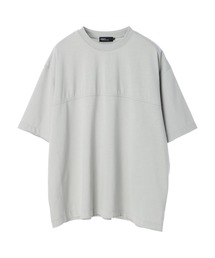 カットオフフットボールTEE *