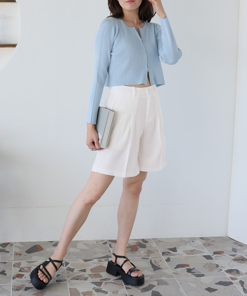 Girly Doll（ガーリードール）の「センタープレスショートパンツ（その他パンツ・レディース・ブラック/ライトグリーン/ホワイト・M/L/S）」の18枚目の写真