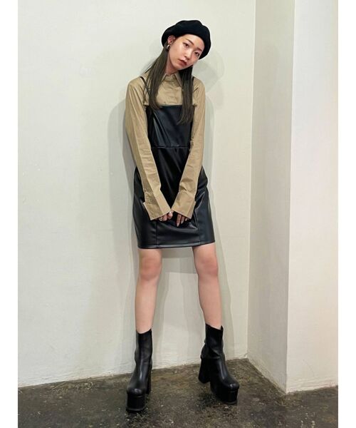 EMODA（エモダ）の「ショートカットオフシャツ（シャツ/ブラウス・レディース・ホワイト/ブラック/ブルー/ベージュ・FREE）」の12枚目の写真