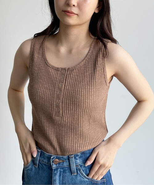 CPCM（シーピーシーエム）の「スラブテレコノースリタンク（タンクトップ・レディース・ブラック/ベージュ/アイボリー/マスタード・FREE）」の17枚目の写真