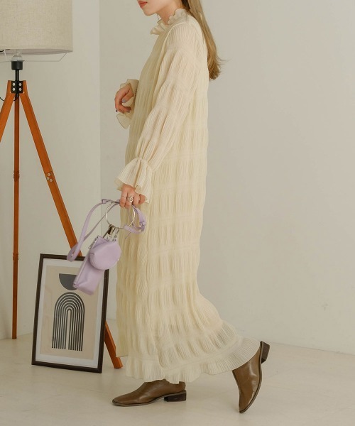 Bab(バブ)の「シワプリーツハイネックロングワンピース(ワンピース・レディース・ライトグレー/ブラック/オレンジ/アイボリー・M)」の19枚目の写真