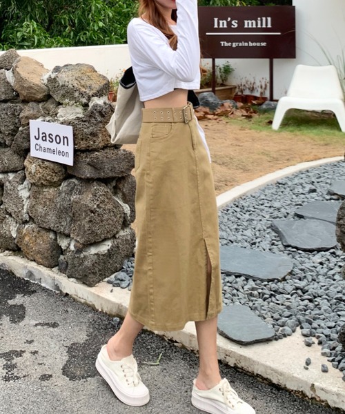 ECLIN(エクラン)の「センタースリットデニムタイトスカート(ベルト付き)(デニムスカート・レディース・ホワイト/ブラック/ベージュ・S/M)」の11枚目の写真