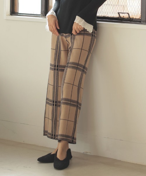 DONOBAN(ドノバン)の「チェックニットワイドパンツ(その他パンツ・レディース・ブラック/ベージュ・F)」の1枚目の写真