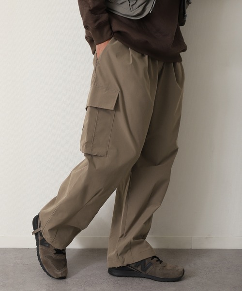 ZIP FIVE(ジップファイブ)の「【ZIP FIVE】撥水加工 紫外線カット ナイロンストレッチワイドカーゴパンツ(カーゴパンツ・メンズ・ブラック/カーキ/ダークベージュ・MEDIUM/LARGE/X-LARGE)」の10枚目の写真