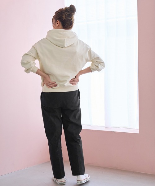 ROPE' PICNIC(ロペピクニック)の「リンクコーデ/綿ストレッチチノパンツ(チノパンツ・レディース・ブラック/キャメル・40/38/36)」の16枚目の写真