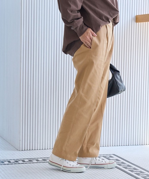 ROPE' PICNIC(ロペピクニック)の「リンクコーデ/綿ストレッチチノパンツ(チノパンツ・レディース・ブラック/キャメル・40/38/36)」の18枚目の写真