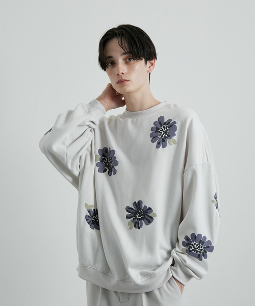 JUNRED（ジュンレッド）の「フラワーモチーフルーズスウェットプルオーバー（スウェット・メンズ・ホワイト/ブルー系その他2/ブラック・S/M/L）」の7枚目の写真
