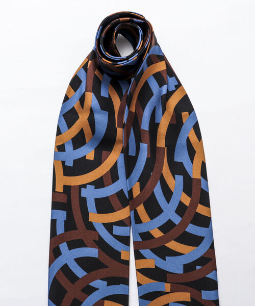 NOLLEY'S goodman（ノーリーズグッドマン）の「ARTプリントスカーフタイ イタリアファブリック シルク 国産（バンダナ/スカーフ・メンズ・ブルー・FREE）」の8枚目の写真