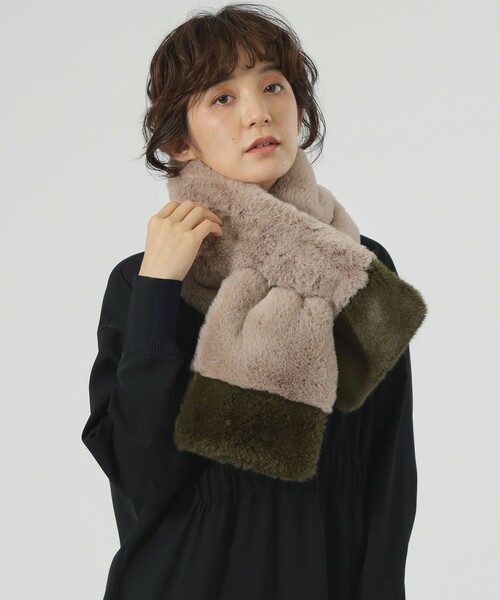 CAST:(キャストコロン)の「バイカラーファーマフラー(マフラー・レディース・ベージュ系その他4/グレー・FREE)」の4枚目の写真