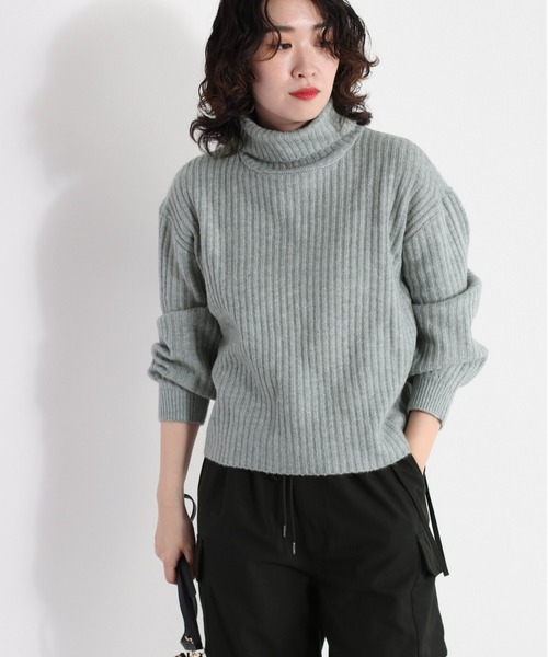 cepo(セポ)の「ふんわりリブタートルニット(ニット/セーター・レディース・オレンジ/サックスブルー/ブラック/オフホワイト・M)」の8枚目の写真