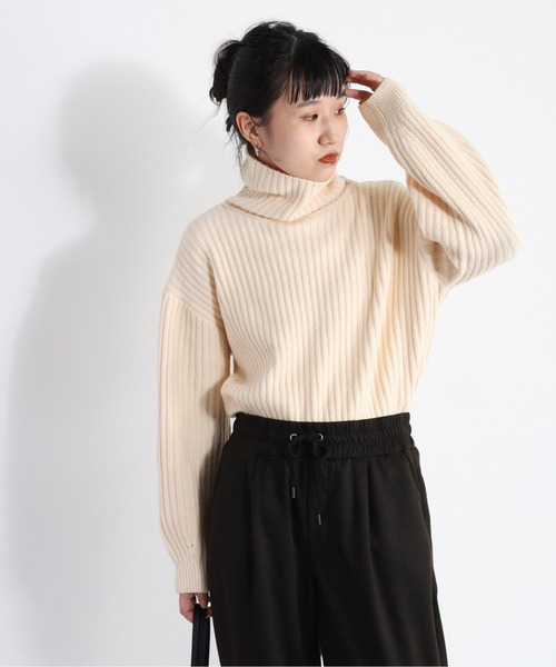 cepo(セポ)の「ふんわりリブタートルニット(ニット/セーター・レディース・オレンジ/サックスブルー/ブラック/オフホワイト・M)」の22枚目の写真