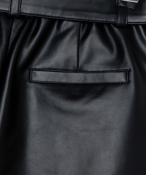 WEGO（ウィゴー）の「WEGO/【2点セット】ベルト付きフェイクレザーショートパンツ（その他パンツ・レディース・ブラック・FREE）」の10枚目の写真