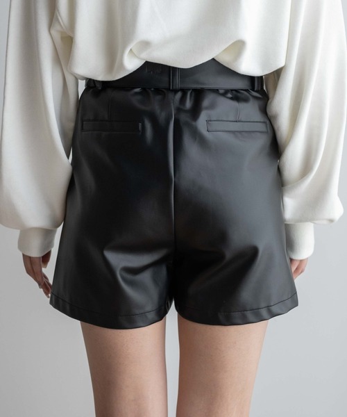 WEGO（ウィゴー）の「WEGO/【2点セット】ベルト付きフェイクレザーショートパンツ（その他パンツ・レディース・ブラック・FREE）」の15枚目の写真