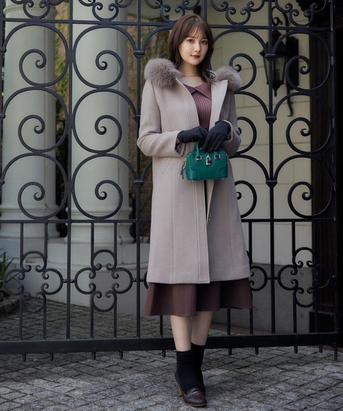 SWINGLE(スウィングル)の「3WAYリバービーバーウールジップFOXファーコート(その他アウター・レディース・ラベンダー/ベージュ/カーキ/ネイビー・SMALL/MEDIUM)」の3枚目の写真