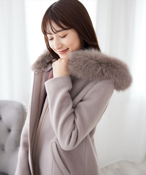 SWINGLE(スウィングル)の「3WAYリバービーバーウールジップFOXファーコート(その他アウター・レディース・ラベンダー/ベージュ/カーキ/ネイビー・SMALL/MEDIUM)」の15枚目の写真