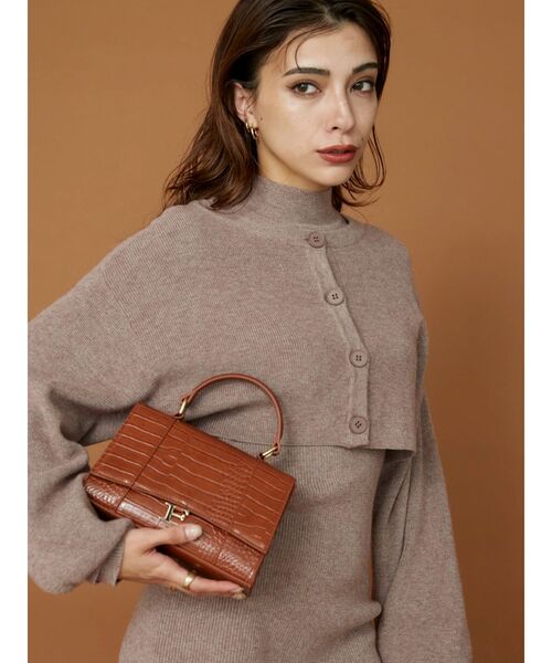 EVRIS（エヴリス）の「Eモチーフミニショルダーバッグ（ショルダーバッグ・レディース・グリーン/ブラック/ブラウン・FREE）」の16枚目の写真